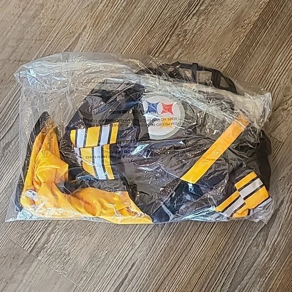 Pittsburgh Steelers Muscle Game Day Costume - Size Medium